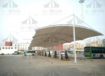 膜結(jié)構(gòu)車(chē)棚的廣泛運(yùn)用